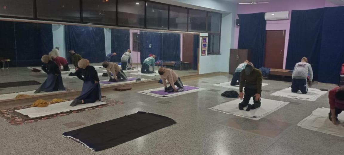 Yog Bhawan Apart otel Greater Noida Dış mekan fotoğraf