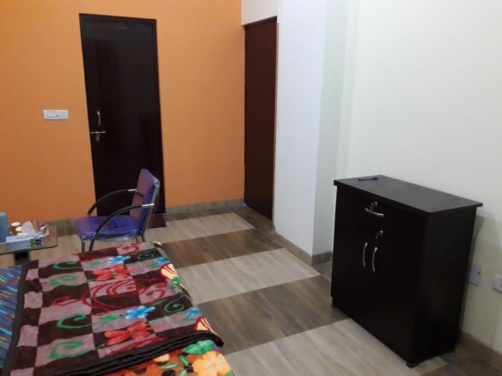 Yog Bhawan Apart otel Greater Noida Dış mekan fotoğraf